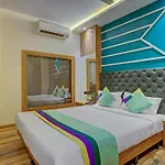 Treebo Prince Andheri East