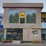 Treebo Prince Andheri East