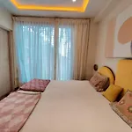 Mumbai Goregaon Villa
