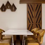 One Avinghna Park Royal Service Apartment At Mumbai