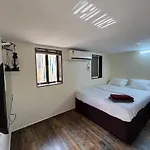 Bella Homestay *