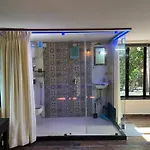 Bella Homestay *