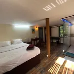 Homestay Bella *