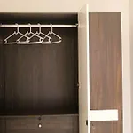 1-Bedroom Apartment At Hiranandani Powai