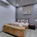 Saini,mumbai Hotel