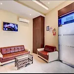 Hotel Emerald Near T2 International Airport Mumbai