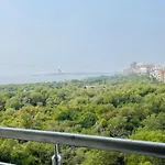 One Bedroom Apartment- Near Kokilaben Ambani Hospital, Andheri West