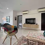 Apartment Kakad Classic 5, 16th Rd, Pali Village, Khar West By Connekt Homes