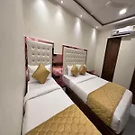 Hotel Orchid Inn,Mumbai