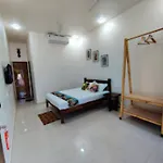 Tom\'S Hideout Resorts,Mumbai