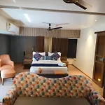 Hotel Le Grande - Mumbai International Airport
