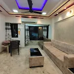 Cozy Furnished One Block From The Ocean Mumbai
