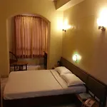 Hotel Ashray International, Sion - Near Bkc