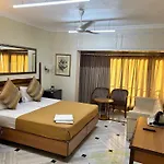Royal Park Hotel Dockyard