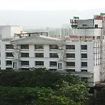 Hotel Dhiraj 3*