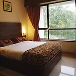 The Caliph Hotel, Near Powai 3*