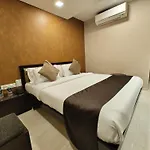 The Majlis - Colaba 3* Mumbai