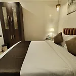 Hotel The Majlis - Colaba 3*