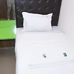 Hostel Airport Near T2 *