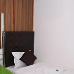 Hostel Airport Near T2 Mumbai