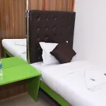 Hostel Airport Near T2