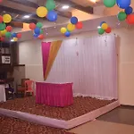 Hotel Dhiraj 3*