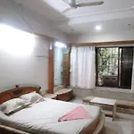 Luxury Studio With Bathtub