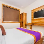 Era Hotel