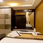 Hotel The Majlis - Colaba