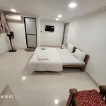 Bed & Breakfast Agrawal Bhavan Budget Only For Indians Mumbai