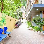 Fabhotel Dream Palace