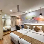 Apartment White House By Maxxvalue Service Bandra Mumbai