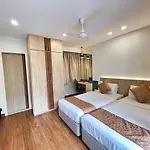 Apartment White House By Maxxvalue Service Bandra *