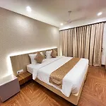 White House By Maxxvalue Service Bandra Mumbai