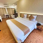 White House By Maxxvalue Service Bandra
