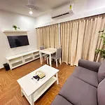 White House By Maxxvalue Service Bandra *
