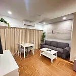 Apartment White House By Maxxvalue Service Bandra