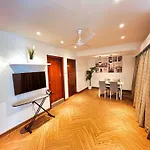 White House By Maxxvalue Service Bandra Mumbai