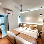 White House By Maxxvalue Service Bandra Apartment Mumbai
