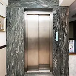 Hotel Treebo Laaiba Residency 3*