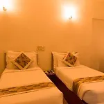 Oyo Juhu Beach Hotel Mumbai