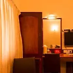 Oyo Juhu Beach 3*