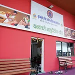Country Inn & Suites By Umrb - Mumbai International Airport