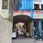 Hotel Blue Sky Residency