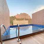 The Diamond_Villa
