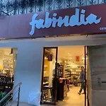 Nature Inspired Sun Drenched 1Br In Bandra