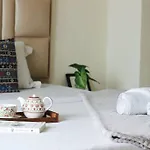 Bkc Pvt Roomoutof4Bhkjioworldus Consul Asianheart