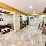Maxxvalue - Service Marol Apartment *