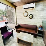 Apartment Maxxvalue - Service Marol Mumbai