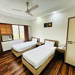 Apartment Maxxvalue - Service Marol Mumbai